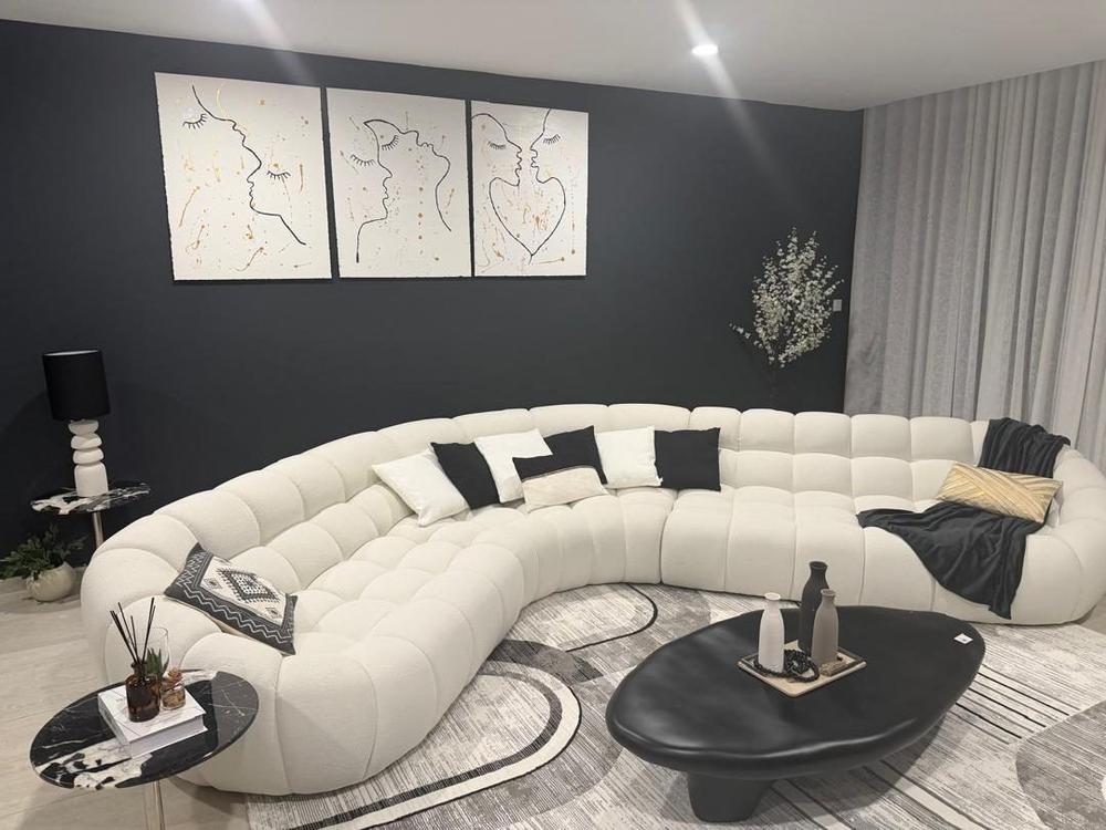 Appartement meublé 3P en séjour – Cocody Riviera 3