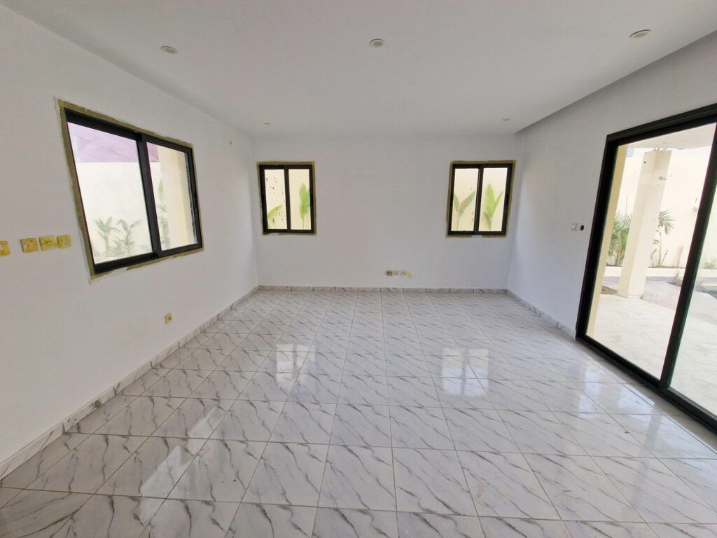 Villa de 4 pièces à Grand-Bassam