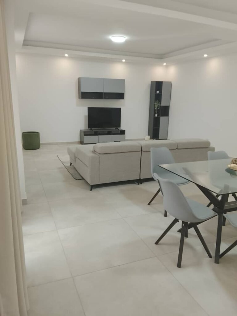 Appartement 4 pièces – Grand-Bassam