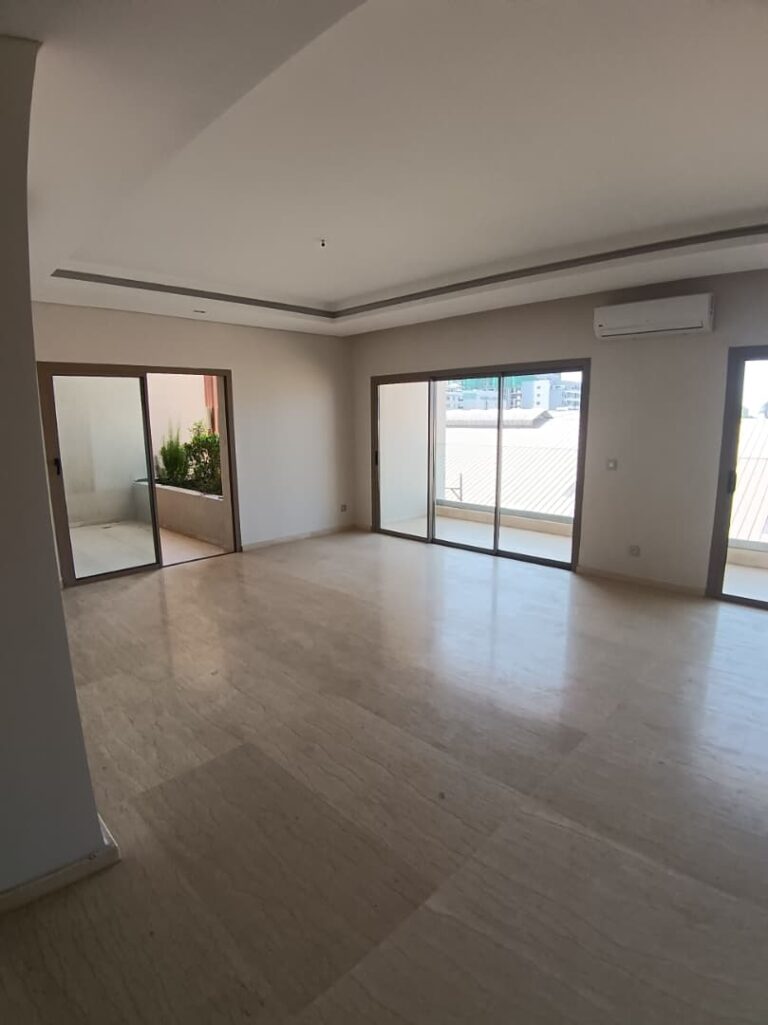 Appartement – 4 pieces – Marcory – zone 4