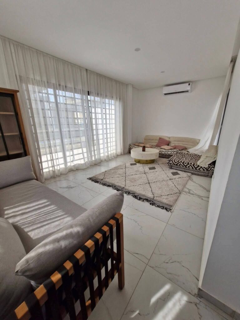 Maison 7P à louer – Grand Bassam