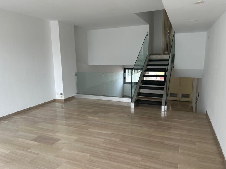 Espace bureau 4P a louer – Plateau