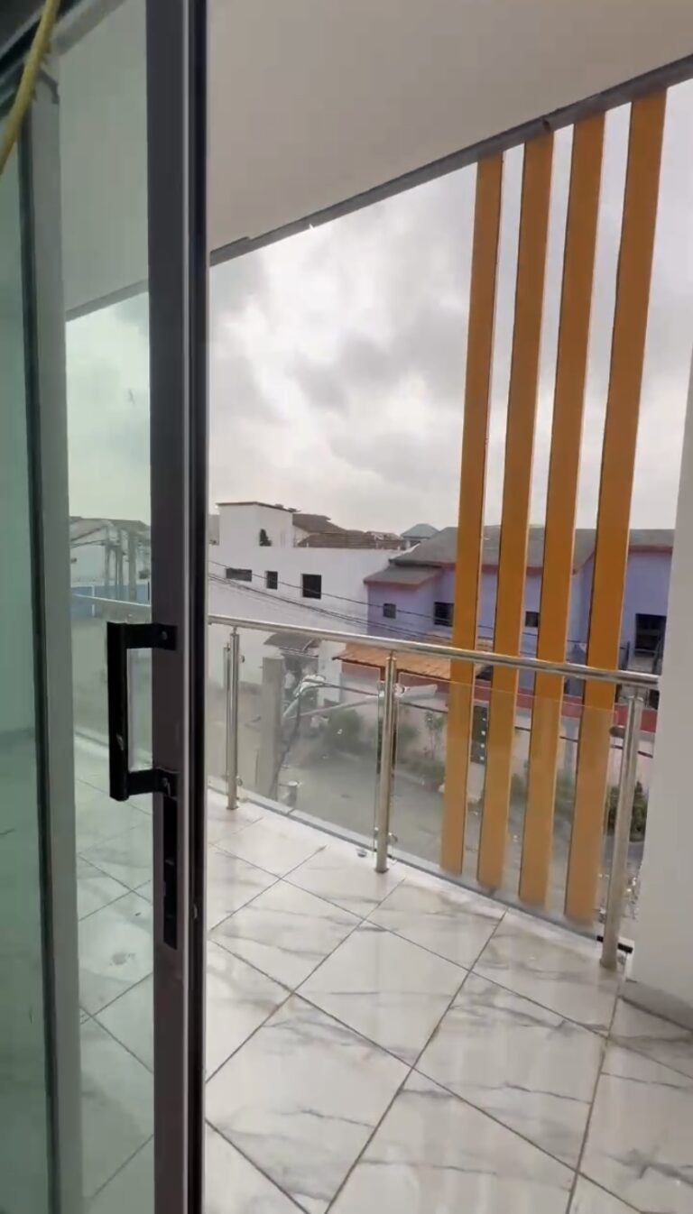 Appartement 2P à louer – Bingerville