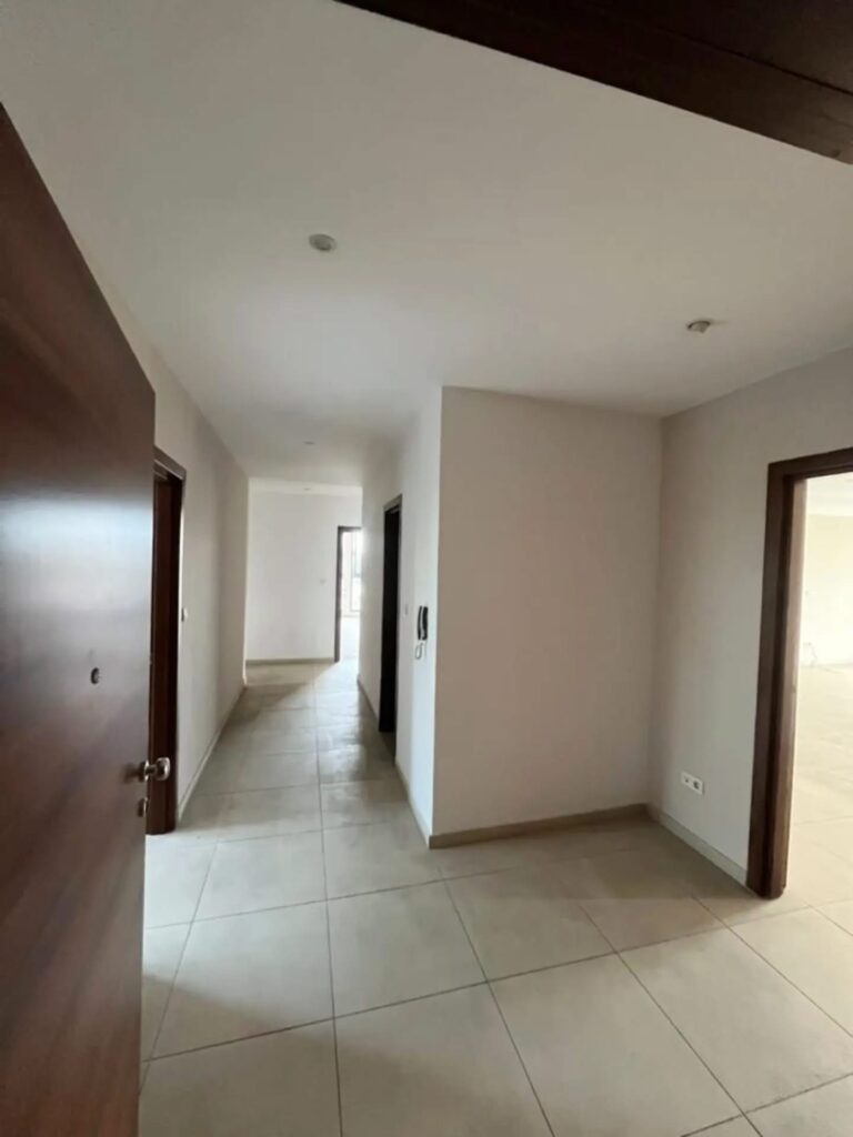 Appartement 4P a louer – Cocody Bonoumin